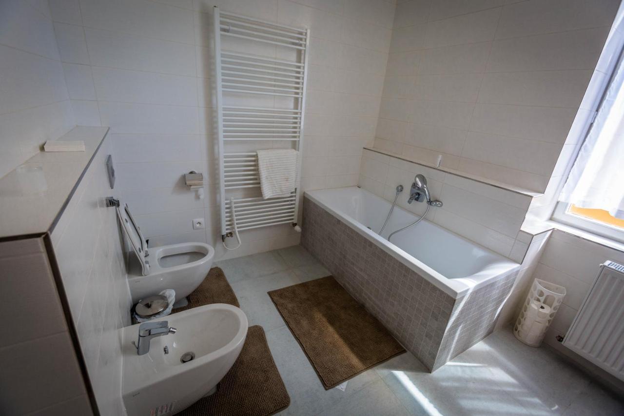 Apartman Lesni Pramen Marianske Lazne Ngoại thất bức ảnh